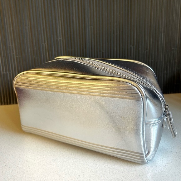 Jean Paul Gaultier Metallic Silver Cosmetic Pouch - Picture 4 of 13
